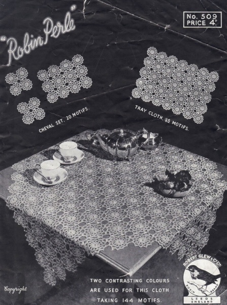 Vintage Robert Clew Crochet Pattern 509: Cheval Set, Tray Cloth & Tablecoth