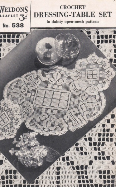 Vintage Weldons Crochet Pattern 538: Crochet Dressing Table Set