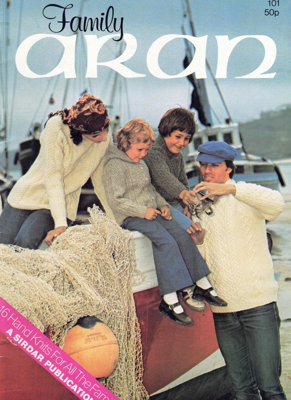 Vintage Sirdar Knitting Pattern Book No 101: 16 Family Aran Hand Knits