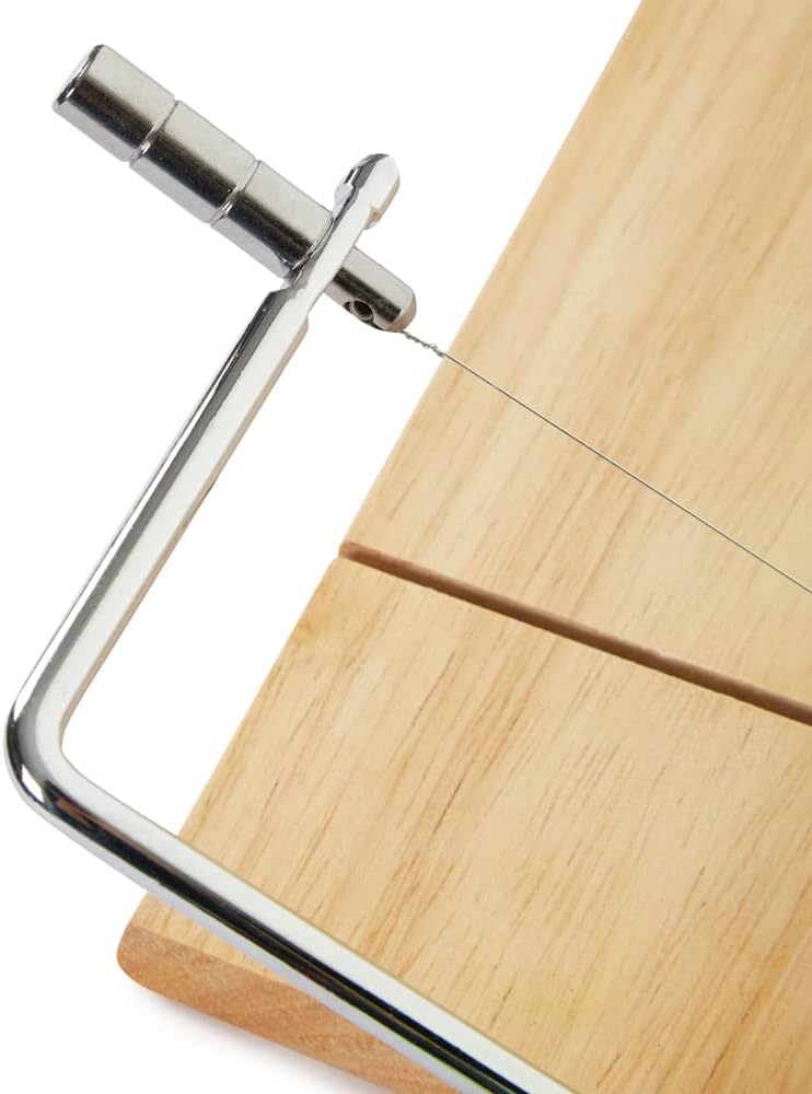 Rubberwood Cheese Board With Wire Slicer