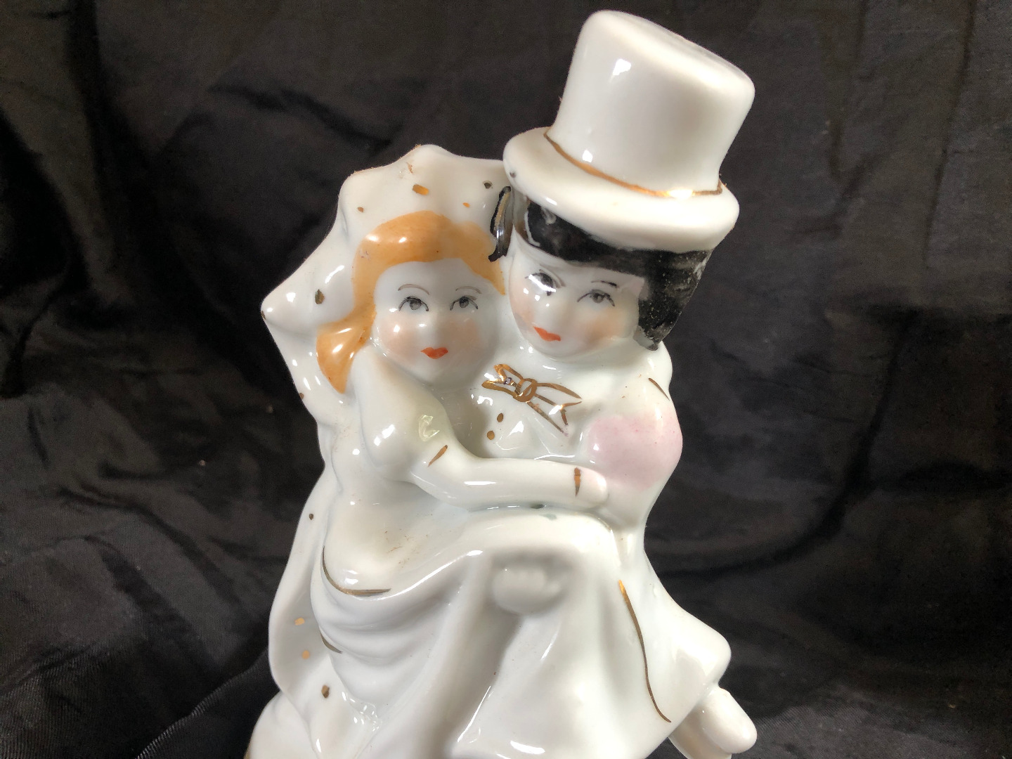 Bride & Groom Cake Topper